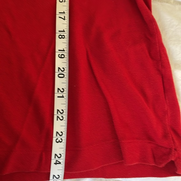 Bright red Lacoste. Size 7. Translates to a small or medium men’s - Picture 6 of 6